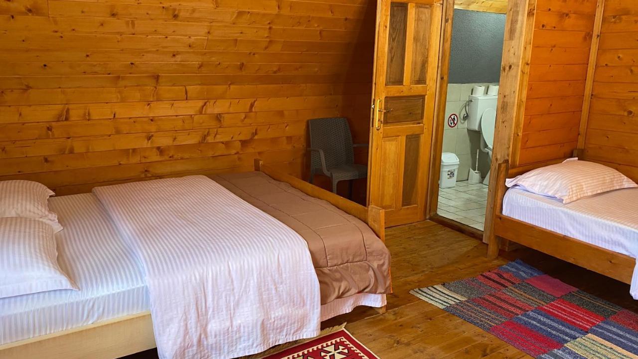 Bujtina Leke Gerla Hotel Theth Exterior foto